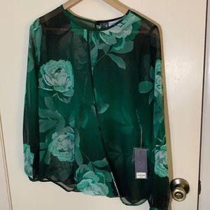 Jennifer Lopez medium transparent woman’s shirt